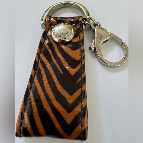 Vera Bradley Loop Keychain Leopard - Picture 3 of 8